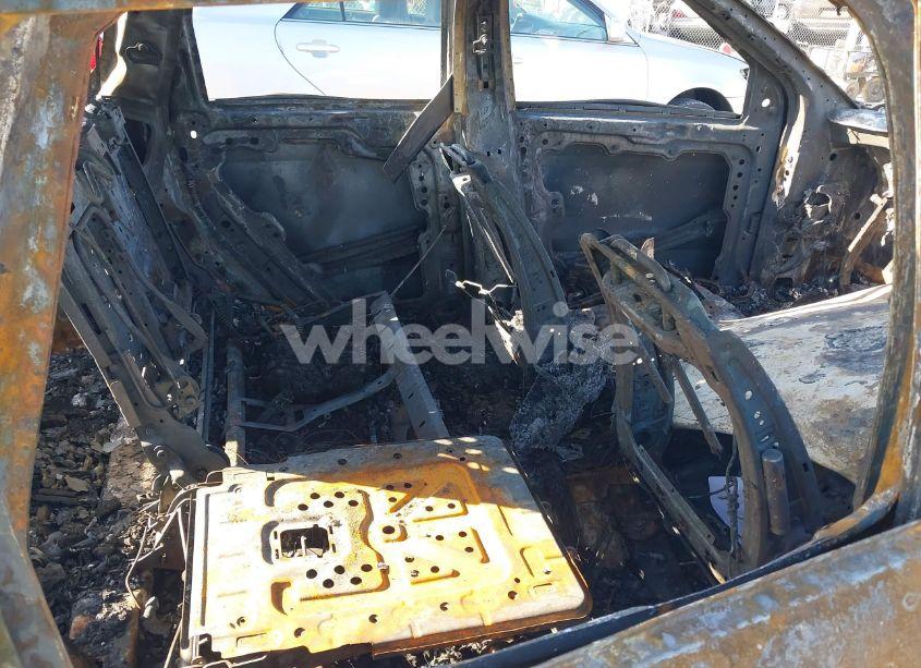 Photo 8 of 2011 Jeep Grand CHEROKEE LAREDO (VIN 1J4RR4GG5BC540589)