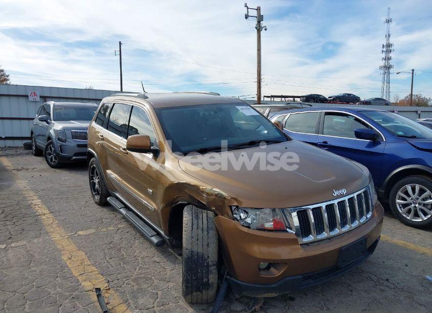 2011 Jeep Grand CHEROKEE LAREDO (VIN 1J4RR4GG5BC675555) main photo