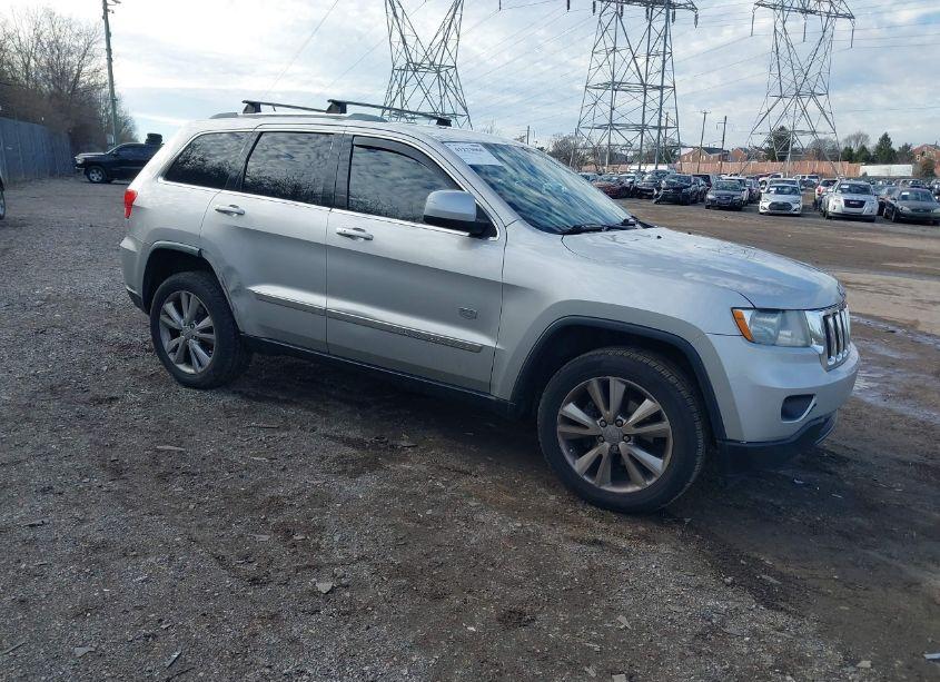 2011 Jeep Grand CHEROKEE LAREDO (VIN 1J4RR4GG5BC678164) main photo
