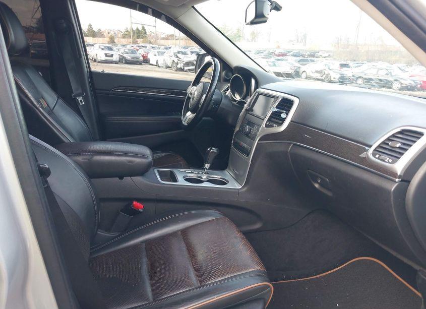 Photo 5 of 2011 Jeep Grand CHEROKEE LAREDO (VIN 1J4RR4GG5BC678164)