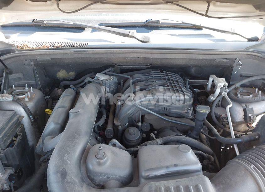 Photo 10 of 2011 Jeep Grand CHEROKEE LAREDO (VIN 1J4RR4GG5BC690153)