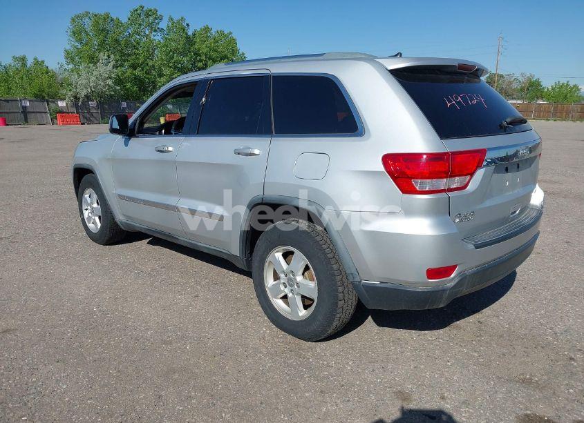 Photo 3 of 2011 Jeep Grand CHEROKEE LAREDO (VIN 1J4RR4GG5BC690153)