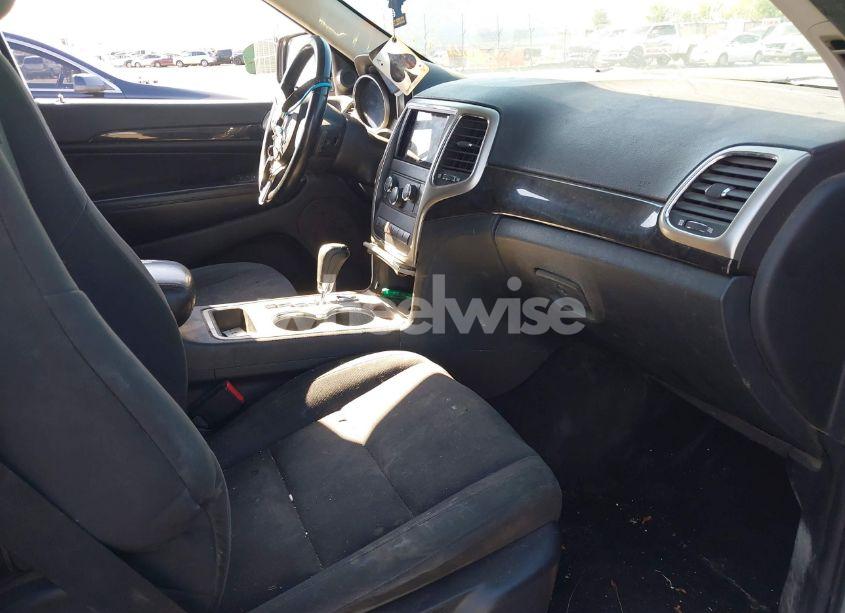 Photo 5 of 2011 Jeep Grand CHEROKEE LAREDO (VIN 1J4RR4GG5BC690153)