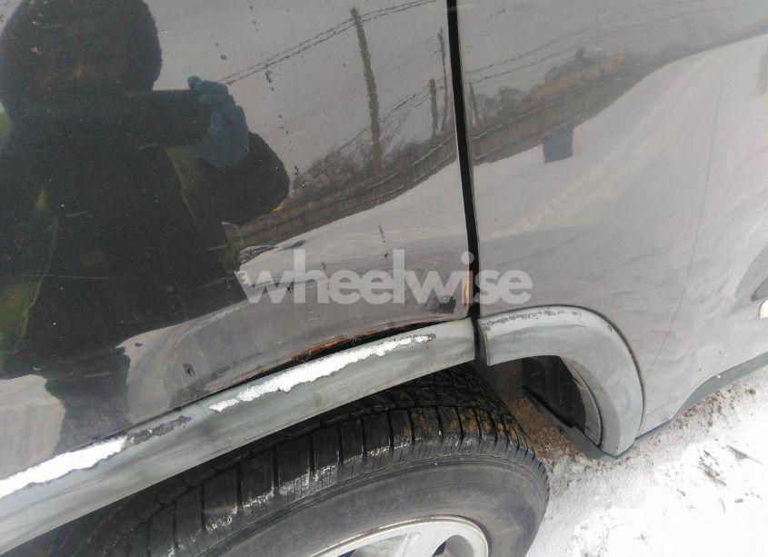 Photo 17 of 2011 Jeep Grand CHEROKEE LAREDO (VIN 1J4RR4GG5BC724396)