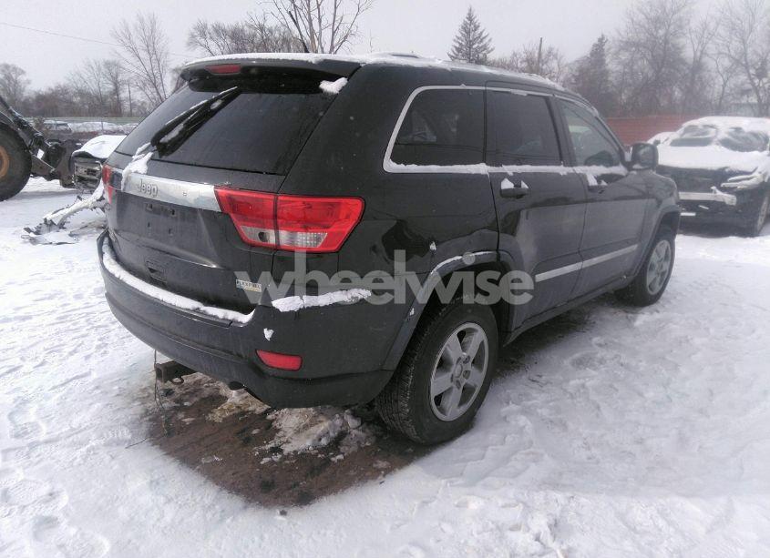 Photo 4 of 2011 Jeep Grand CHEROKEE LAREDO (VIN 1J4RR4GG5BC724396)