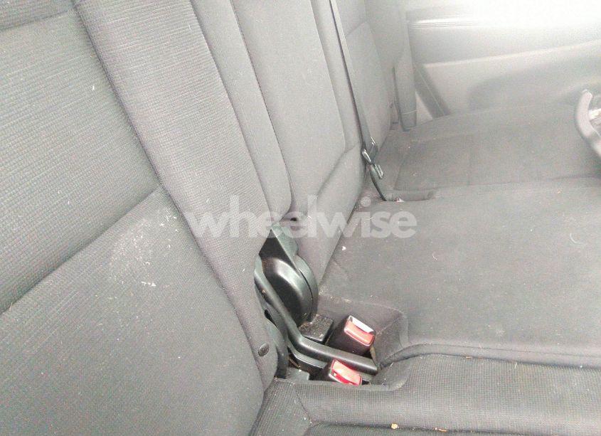 Photo 8 of 2011 Jeep Grand CHEROKEE LAREDO (VIN 1J4RR4GG5BC724396)