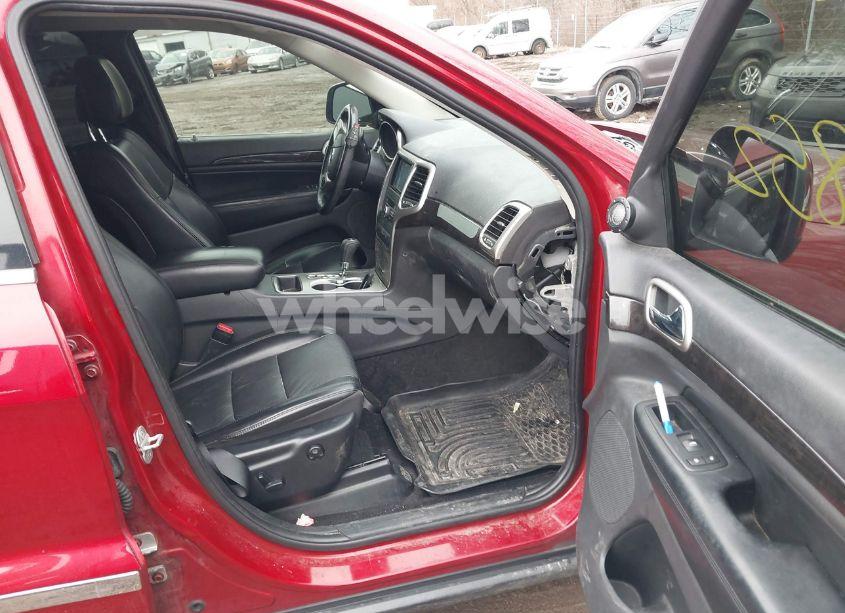 Photo 5 of 2011 Jeep Grand CHEROKEE LAREDO (VIN 1J4RR4GG6BC510386)