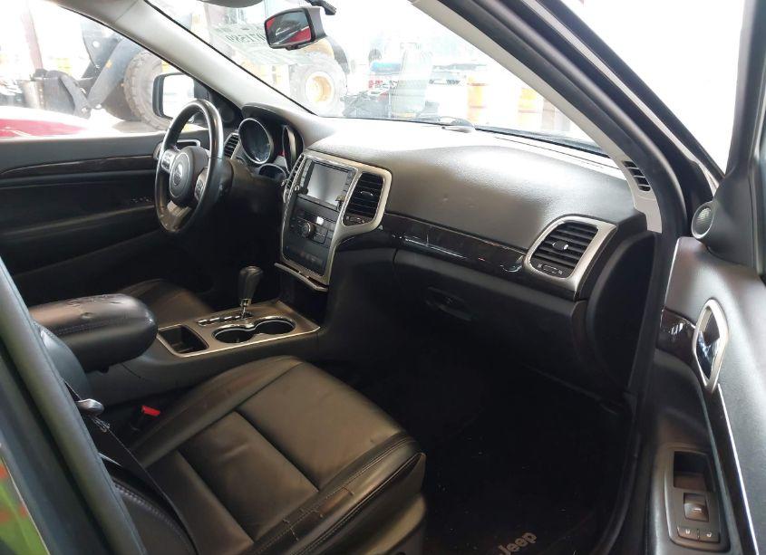 Photo 5 of 2011 Jeep Grand CHEROKEE LAREDO (VIN 1J4RR4GG6BC526829)