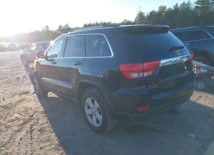 Photo 3 of 2011 Jeep Grand CHEROKEE LAREDO (VIN 1J4RR4GG6BC527088)