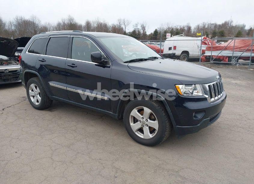2011 Jeep Grand CHEROKEE LAREDO (VIN 1J4RR4GG6BC542769) main photo
