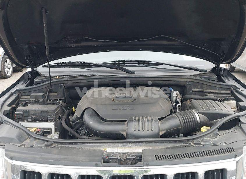 Photo 10 of 2011 Jeep Grand CHEROKEE LAREDO (VIN 1J4RR4GG6BC542769)