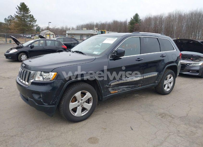 Photo 2 of 2011 Jeep Grand CHEROKEE LAREDO (VIN 1J4RR4GG6BC542769)