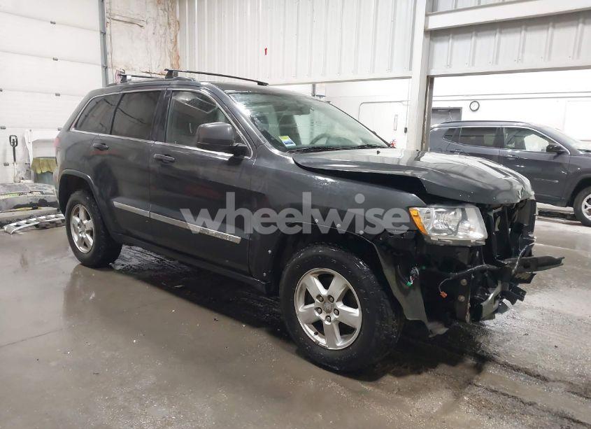 2011 Jeep Grand CHEROKEE LAREDO (VIN 1J4RR4GG6BC550791) main photo
