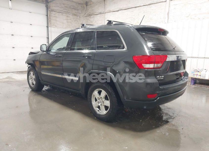 Photo 3 of 2011 Jeep Grand CHEROKEE LAREDO (VIN 1J4RR4GG6BC550791)