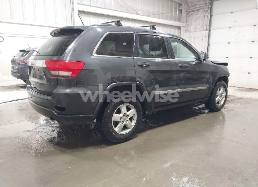 Photo 4 of 2011 Jeep Grand CHEROKEE LAREDO (VIN 1J4RR4GG6BC550791)
