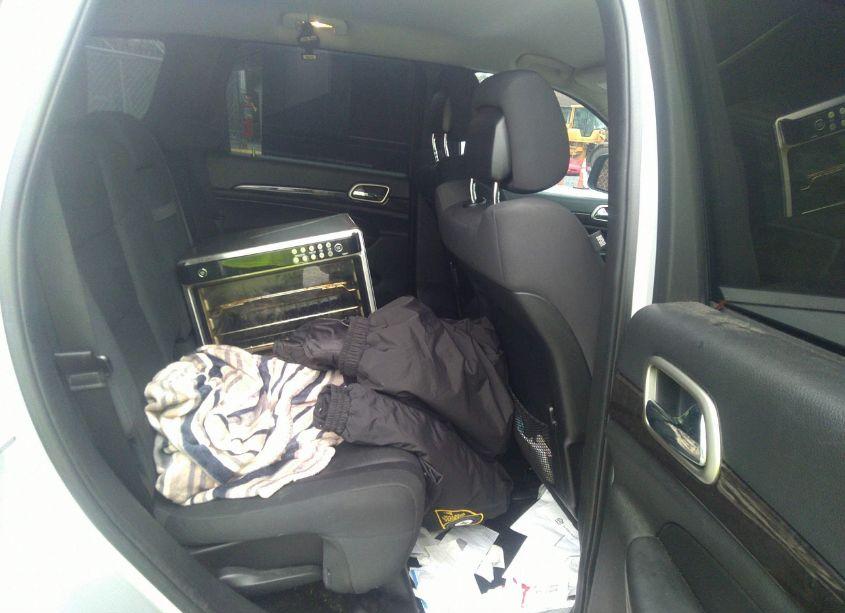 Photo 8 of 2011 Jeep Grand CHEROKEE LAREDO (VIN 1J4RR4GG6BC552640)