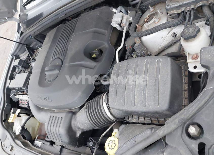 Photo 10 of 2011 Jeep Grand CHEROKEE LAREDO (VIN 1J4RR4GG6BC567381)