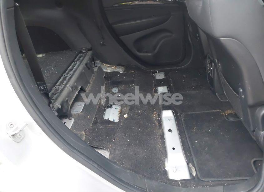 Photo 8 of 2011 Jeep Grand CHEROKEE LAREDO (VIN 1J4RR4GG6BC567381)