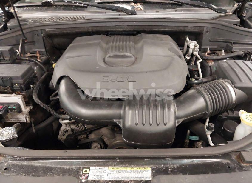 Photo 10 of 2011 Jeep Grand CHEROKEE LAREDO (VIN 1J4RR4GG6BC570488)