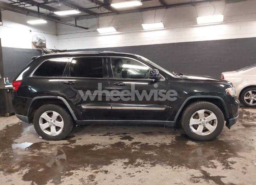 Photo 13 of 2011 Jeep Grand CHEROKEE LAREDO (VIN 1J4RR4GG6BC570488)