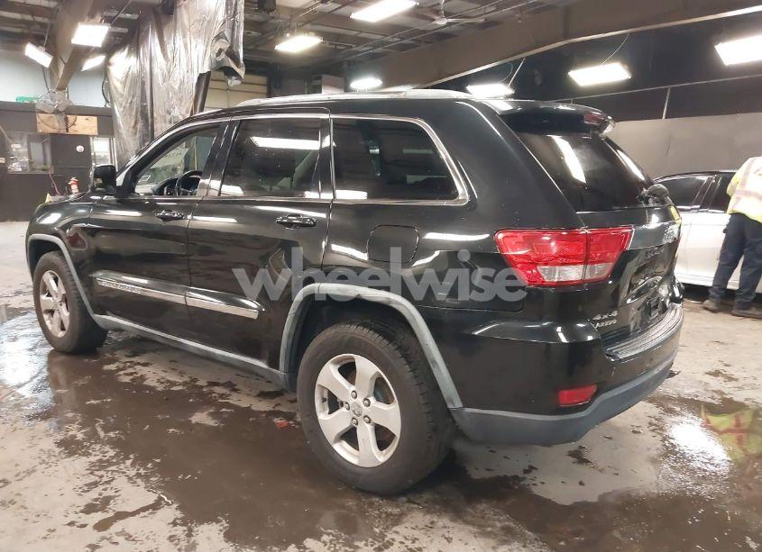 Photo 3 of 2011 Jeep Grand CHEROKEE LAREDO (VIN 1J4RR4GG6BC570488)
