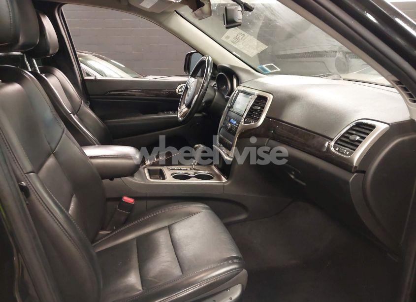 Photo 5 of 2011 Jeep Grand CHEROKEE LAREDO (VIN 1J4RR4GG6BC570488)