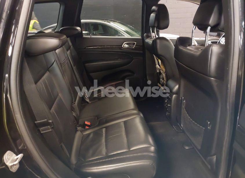 Photo 8 of 2011 Jeep Grand CHEROKEE LAREDO (VIN 1J4RR4GG6BC570488)