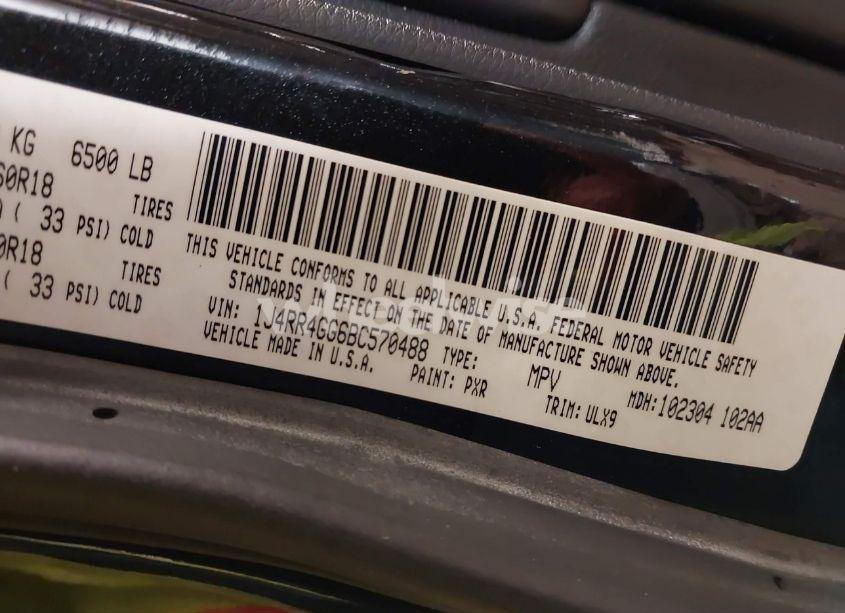 Photo 9 of 2011 Jeep Grand CHEROKEE LAREDO (VIN 1J4RR4GG6BC570488)