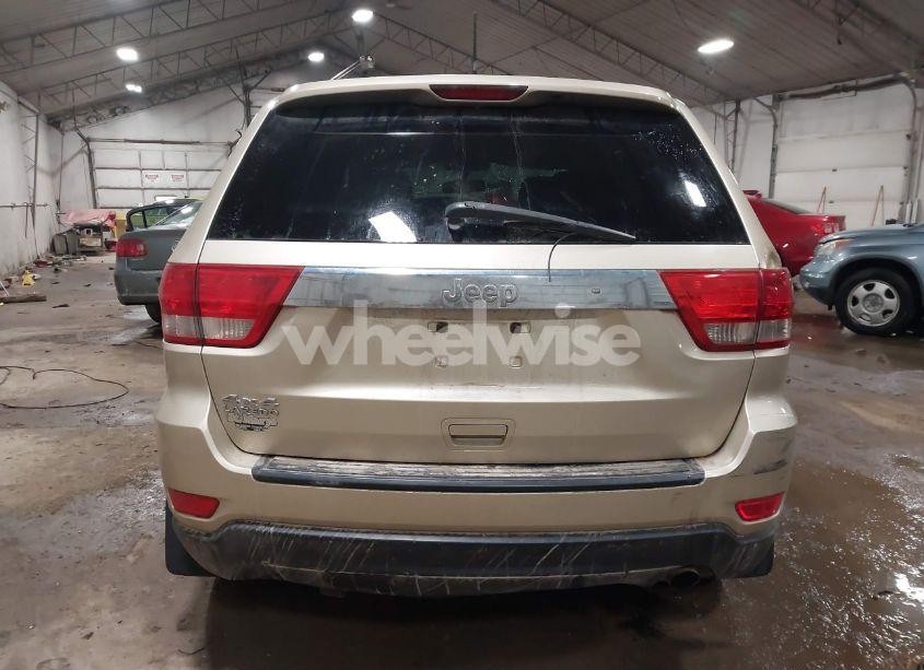 Photo 16 of 2011 Jeep Grand CHEROKEE LAREDO (VIN 1J4RR4GG6BC640975)