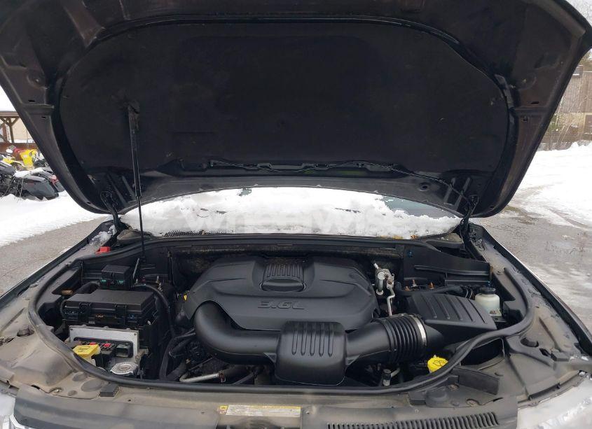 Photo 10 of 2011 Jeep Grand CHEROKEE LAREDO (VIN 1J4RR4GG6BC657369)