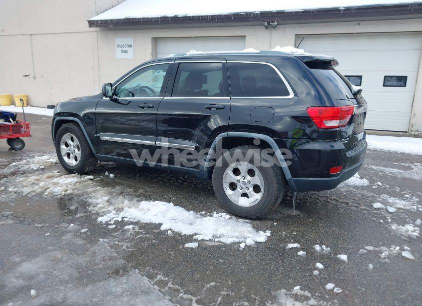 Photo 3 of 2011 Jeep Grand CHEROKEE LAREDO (VIN 1J4RR4GG6BC657369)