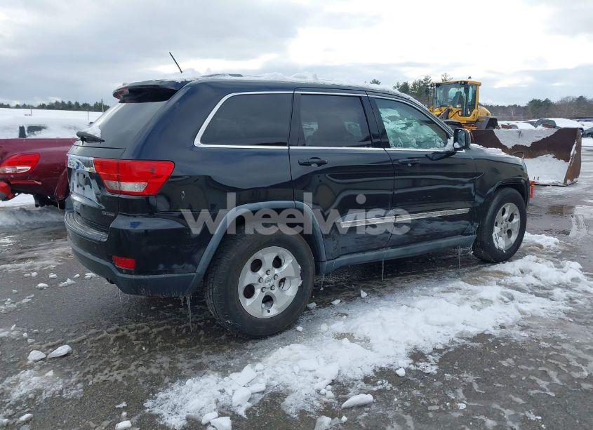 Photo 4 of 2011 Jeep Grand CHEROKEE LAREDO (VIN 1J4RR4GG6BC657369)