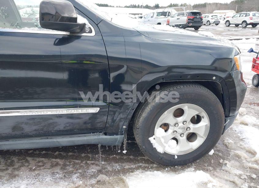 Photo 6 of 2011 Jeep Grand CHEROKEE LAREDO (VIN 1J4RR4GG6BC657369)