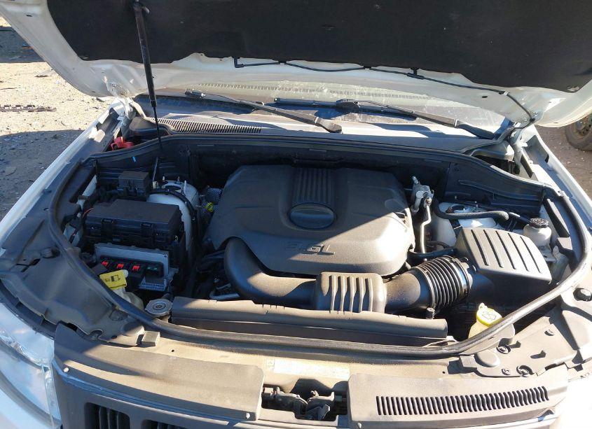 Photo 10 of 2011 Jeep Grand CHEROKEE LAREDO (VIN 1J4RR4GG6BC678383)