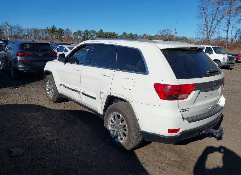 Photo 3 of 2011 Jeep Grand CHEROKEE LAREDO (VIN 1J4RR4GG6BC678383)