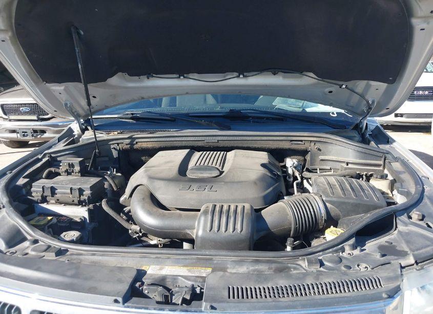 Photo 10 of 2011 Jeep Grand CHEROKEE LAREDO (VIN 1J4RR4GG6BC679484)