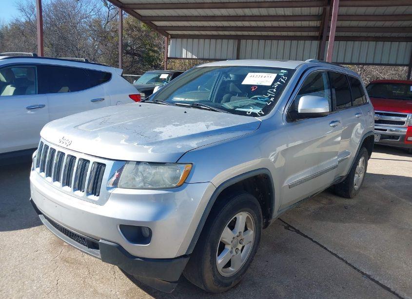 Photo 2 of 2011 Jeep Grand CHEROKEE LAREDO (VIN 1J4RR4GG6BC679484)