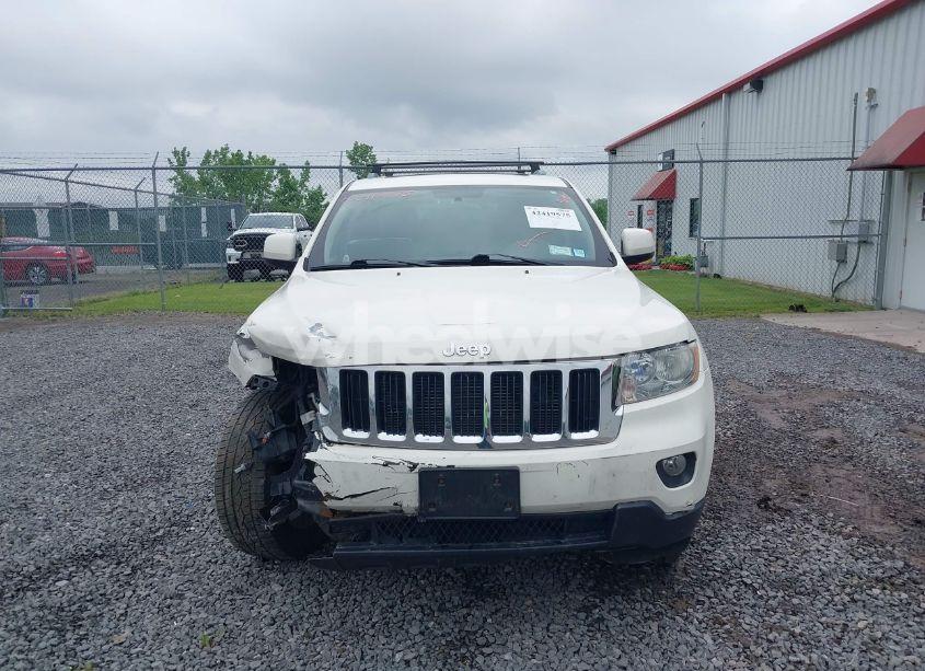 Photo 12 of 2011 Jeep Grand CHEROKEE LAREDO (VIN 1J4RR4GG6BC680943)