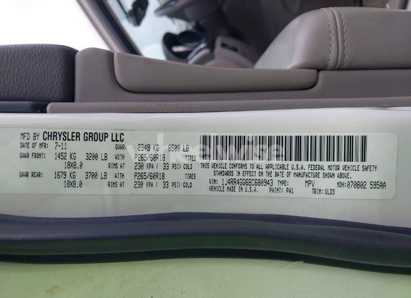 Photo 9 of 2011 Jeep Grand CHEROKEE LAREDO (VIN 1J4RR4GG6BC680943)