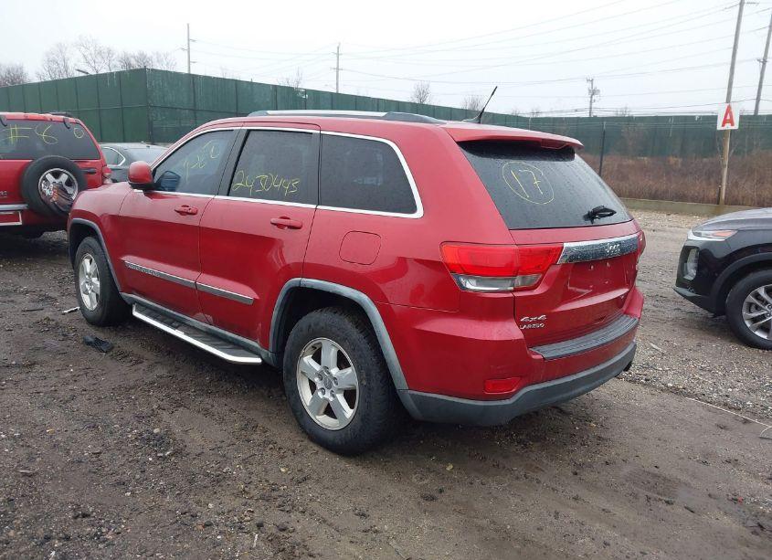 Photo 3 of 2011 Jeep Grand CHEROKEE LAREDO (VIN 1J4RR4GG6BC894413)