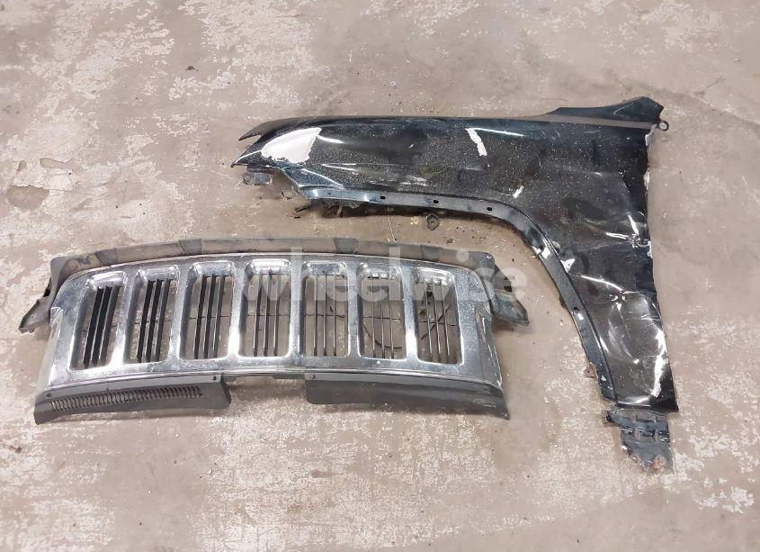 Photo 12 of 2011 Jeep Grand CHEROKEE LAREDO (VIN 1J4RR4GG7BC514995)