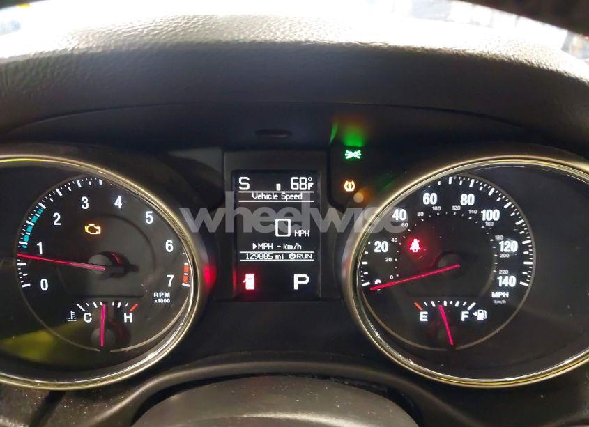 Photo 7 of 2011 Jeep Grand CHEROKEE LAREDO (VIN 1J4RR4GG7BC514995)