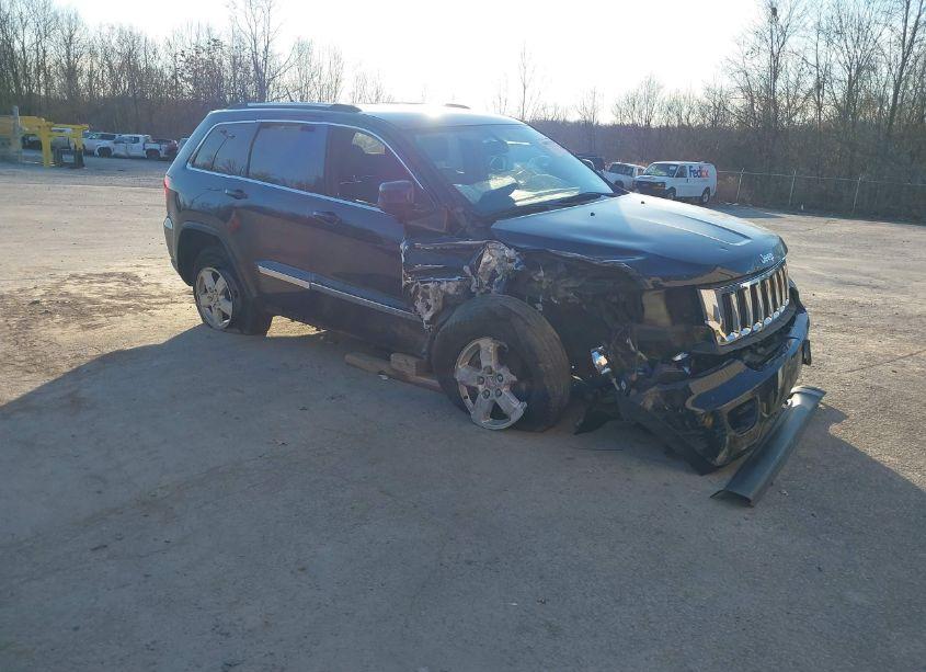 2011 Jeep Grand CHEROKEE LAREDO (VIN 1J4RR4GG7BC519422) main photo