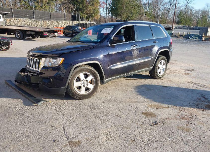 Photo 2 of 2011 Jeep Grand CHEROKEE LAREDO (VIN 1J4RR4GG7BC519422)