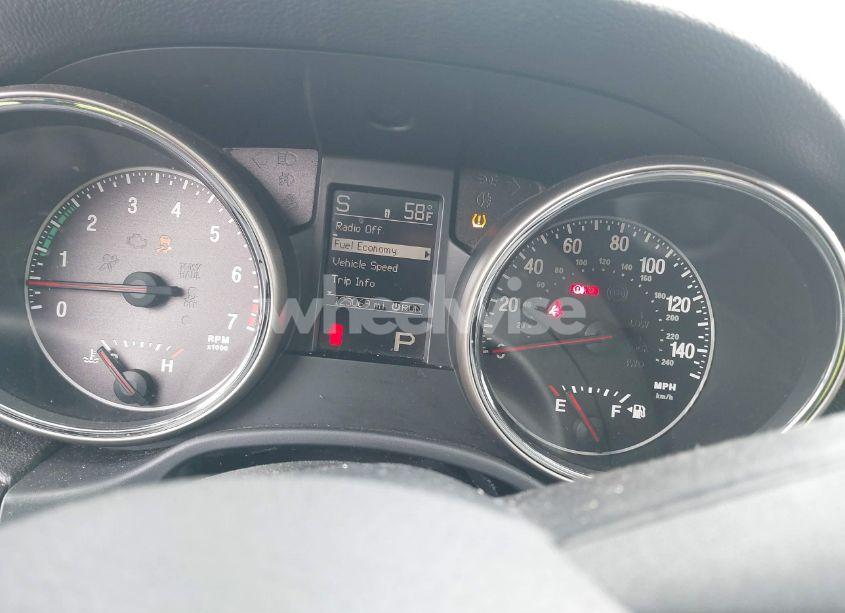 Photo 7 of 2011 Jeep Grand CHEROKEE LAREDO (VIN 1J4RR4GG7BC525561)