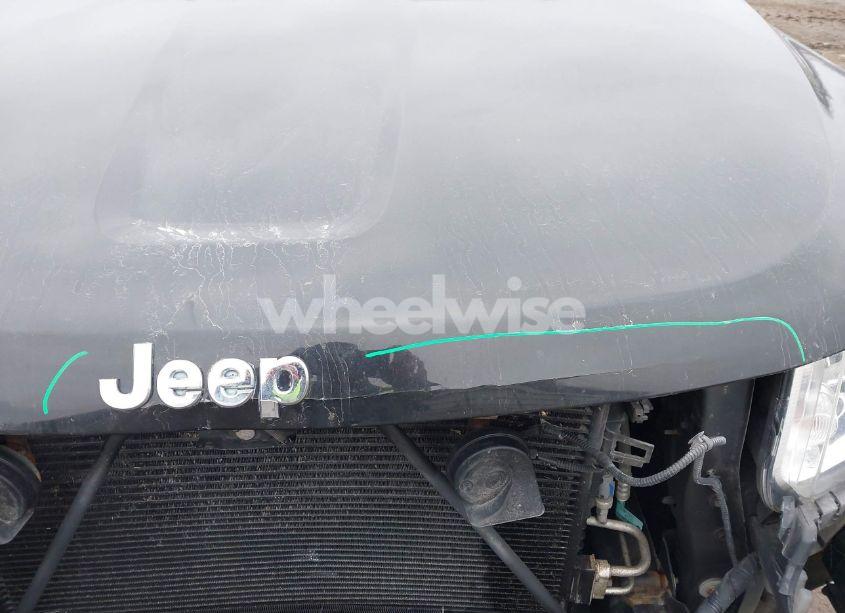 Photo 19 of 2011 Jeep Grand CHEROKEE LAREDO (VIN 1J4RR4GG7BC527522)