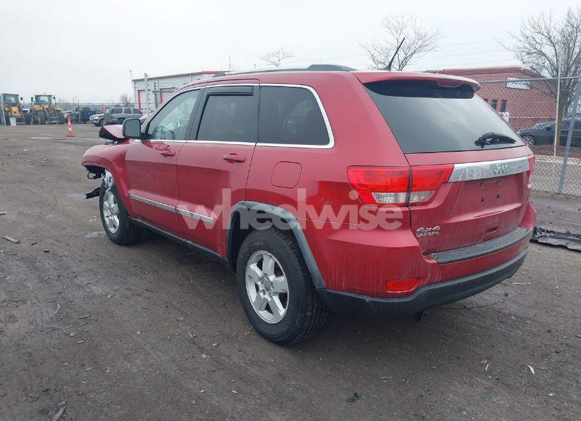Photo 3 of 2011 Jeep Grand CHEROKEE LAREDO (VIN 1J4RR4GG7BC556552)