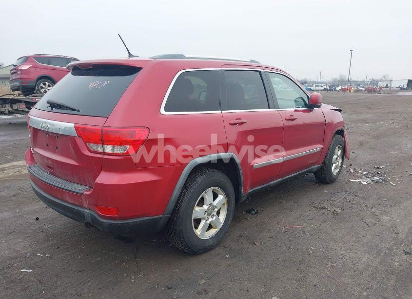 Photo 4 of 2011 Jeep Grand CHEROKEE LAREDO (VIN 1J4RR4GG7BC556552)