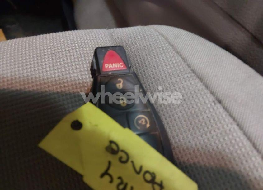 Photo 11 of 2011 Jeep Grand CHEROKEE LAREDO (VIN 1J4RR4GG7BC576221)