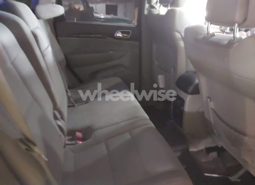 Photo 8 of 2011 Jeep Grand CHEROKEE LAREDO (VIN 1J4RR4GG7BC576221)